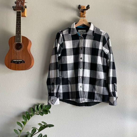 2/$40 Orvis Flannel Jacket in Buffalo Plaid - Picture 1 of 4